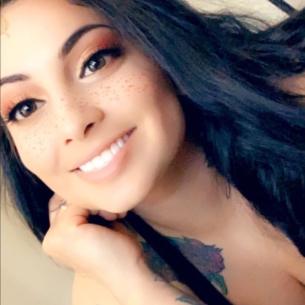 Meet your Posher, Jaelene